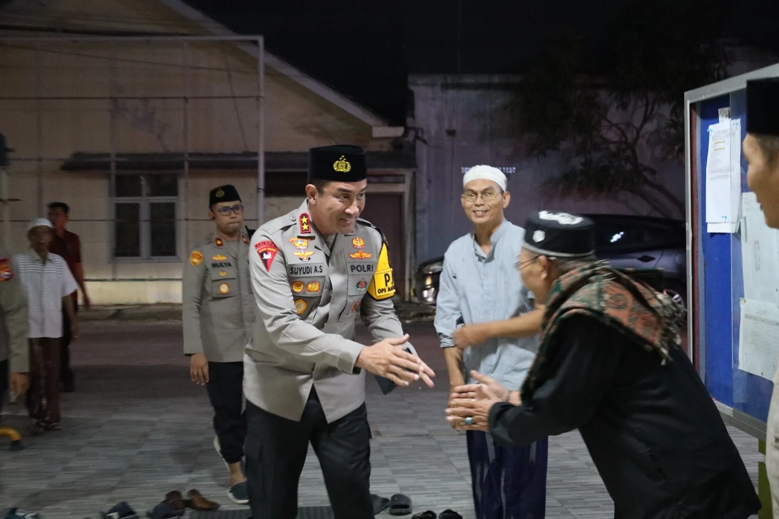 Subuh Keliling Polri di Berbagai Daerah, dari Pesan Kamtibmas hingga Kabut Asap Palembang