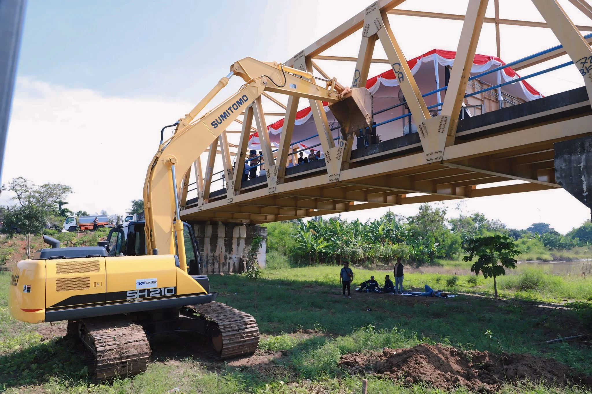 Subuh Surabaya: Pembangunan Jembatan Candinegoro Dikejar 24 Jam, Target Rampung Desember 2026