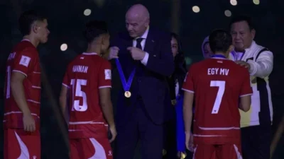 Timnas Indonesia Juara FIFA ASEAN Cup 2026: Sorotan Media Inggris hingga Dampak Politik Gianni Infantino