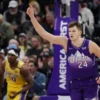 Walker Kessler Siap Hadapi Utah Jazz, Modal Dua Performa 20 Poin Bersama Lakers