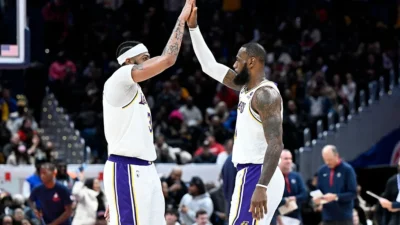 Wizards Kalahkan Bucks 128-116 di Laga Pembuka, Anthony Davis Cetak 34 Poin